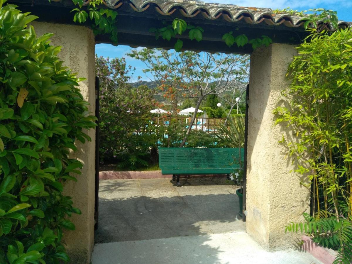 Le Rateau Bavoir Calvi  Kültér fotó